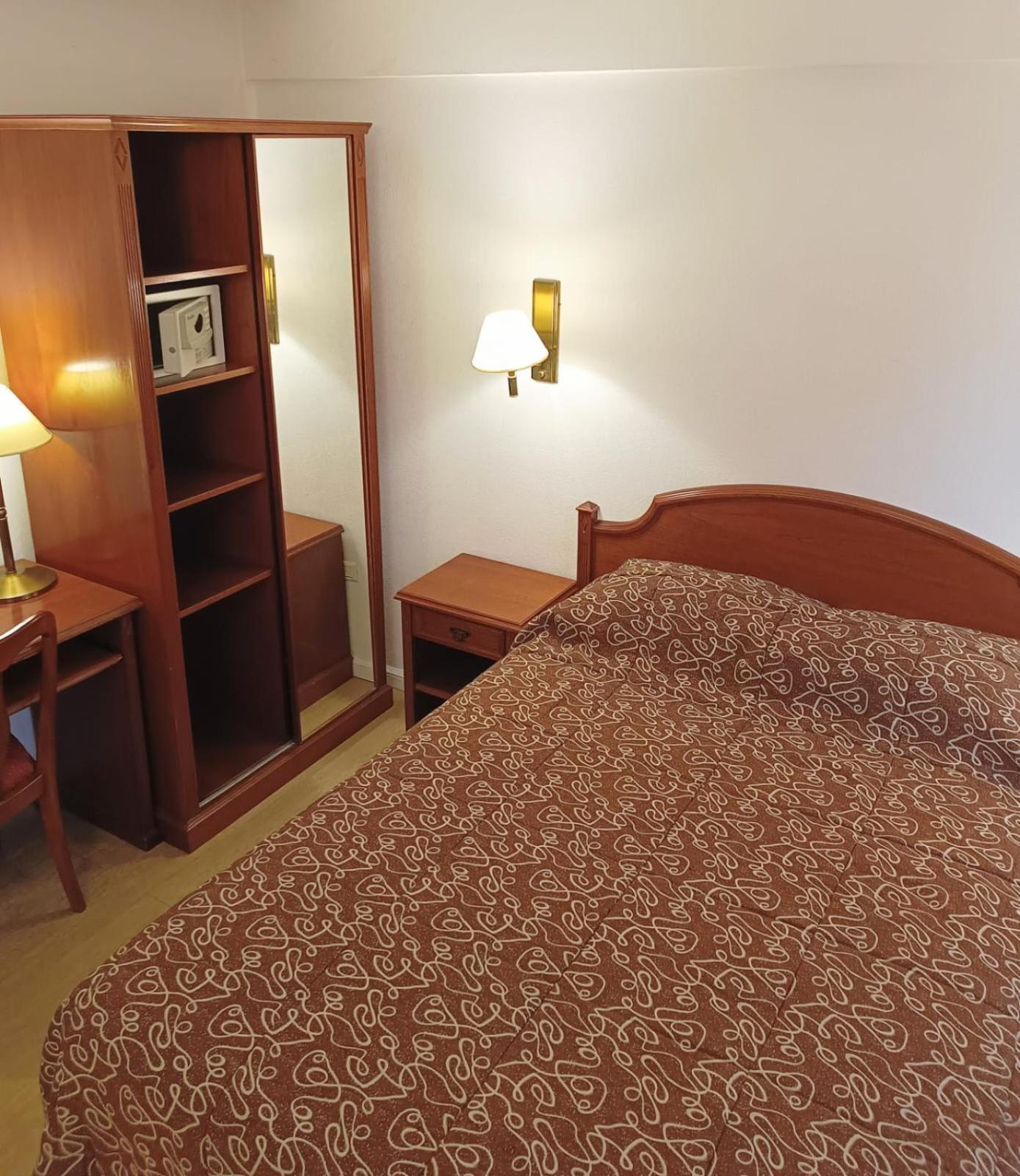 Atlas Tower Hotel Ciudad Autónoma de Buenos Aires
