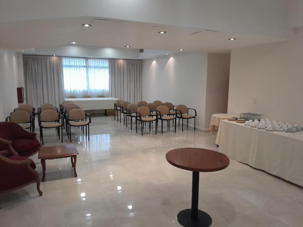 Atlas Tower 3* Ciudad Autónoma de Buenos Aires