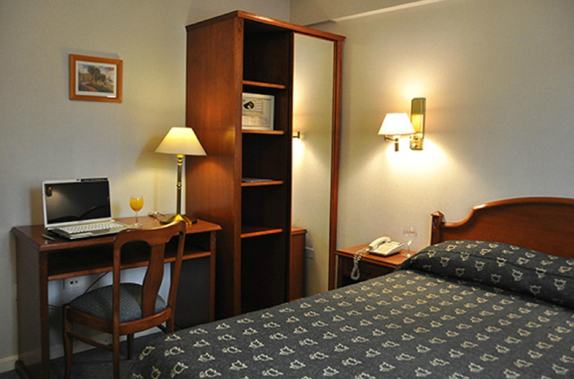 Hotel Atlas Tower